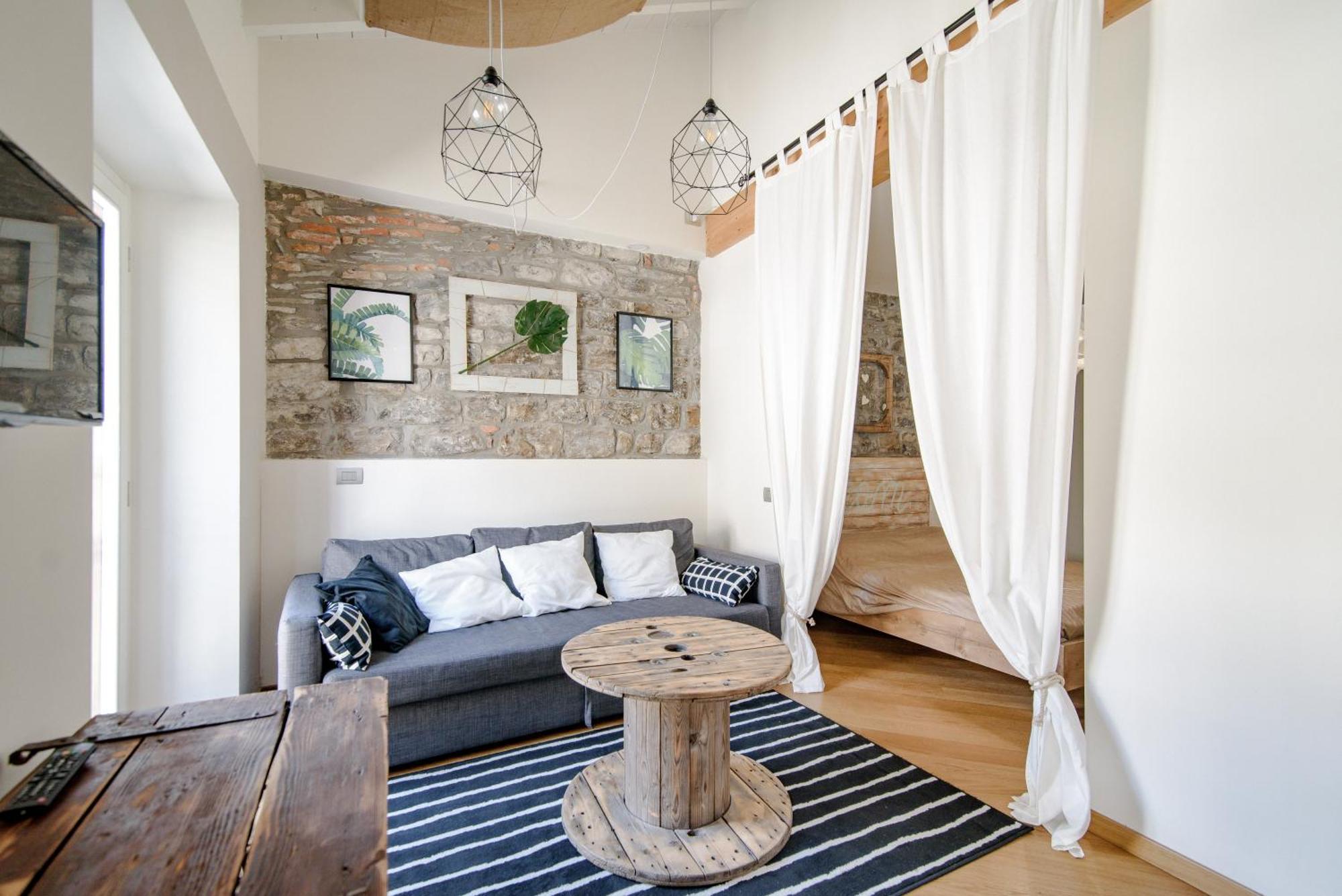 Gem Of The Lake - Luxury Apartment Como Old Town Dış mekan fotoğraf
