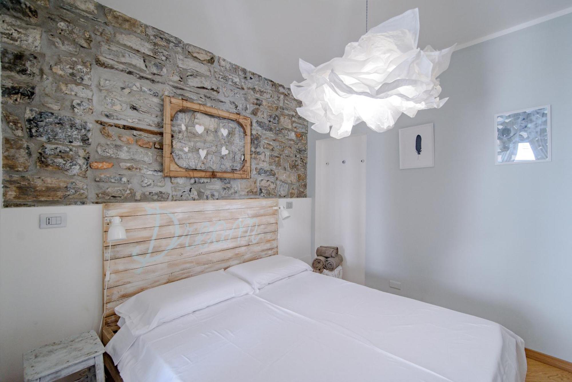 Gem Of The Lake - Luxury Apartment Como Old Town Dış mekan fotoğraf