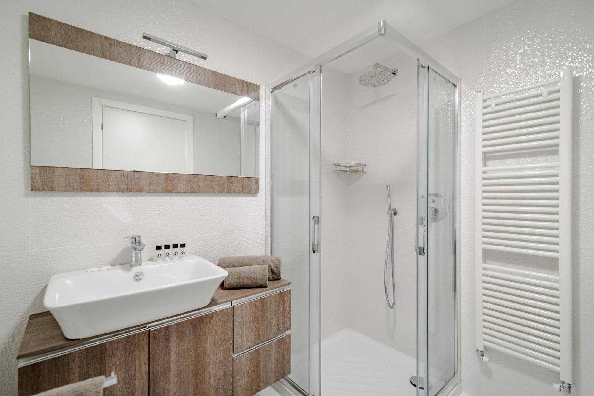 Gem Of The Lake - Luxury Apartment Como Old Town Dış mekan fotoğraf